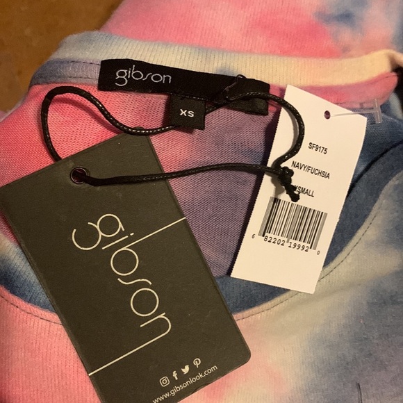 Gibson Crew Neck Long Sleeve Tie Dye Blue Fucsia Top - Picture 2 of 7
